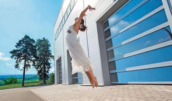 Изображение Панорамные промышленные ворота